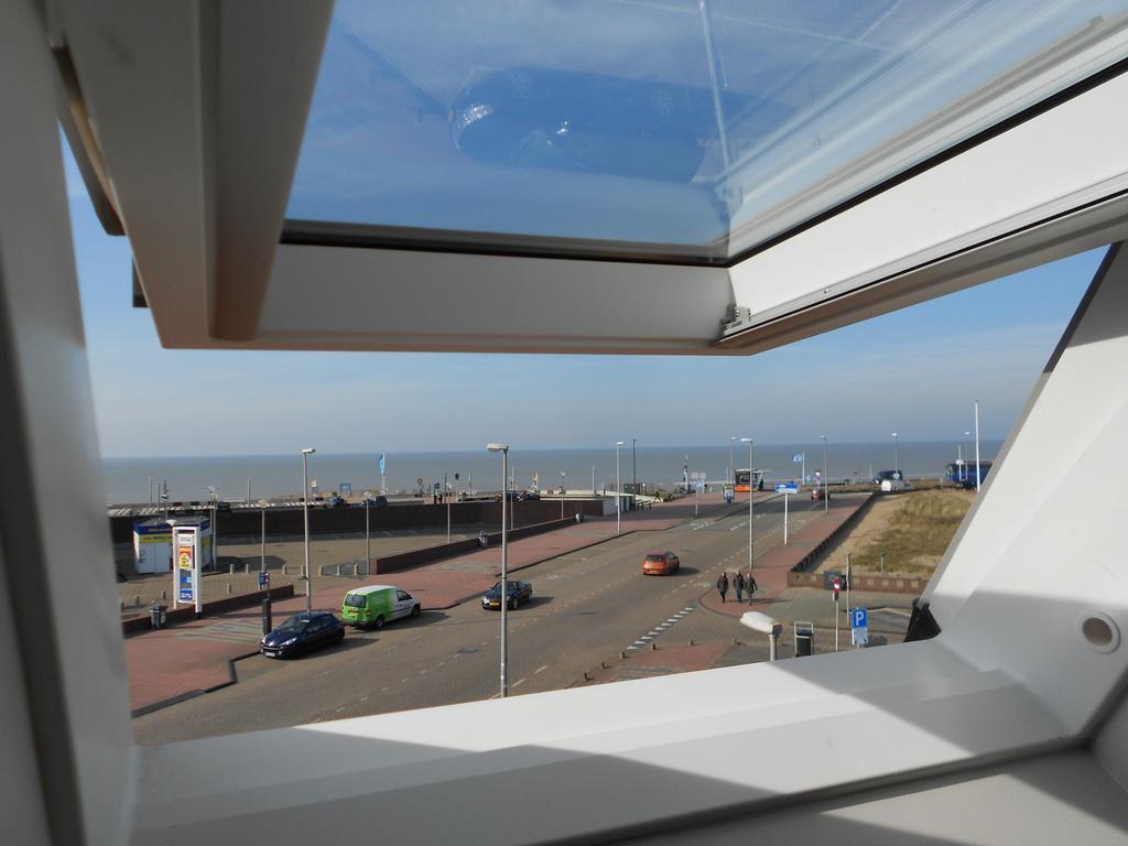 Pension Sissi Zandvoort Rum bild
